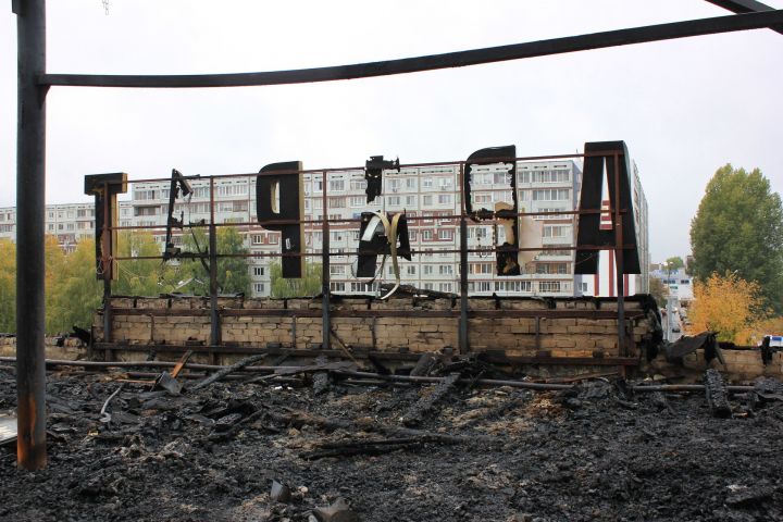 По следам ЧП в «Камарумс»: топ-3 пожаров в частных заведениях Набережных Челнов