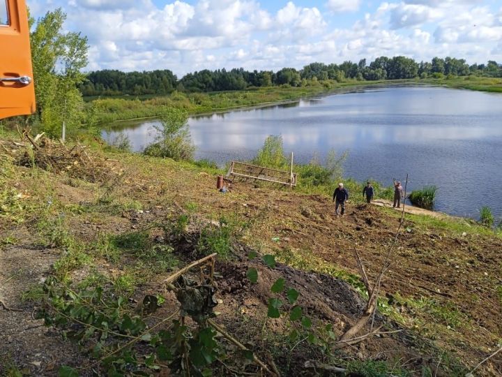 В Челнах к ноябрю установят оборудование на дамбе, где раньше топило два СНТ