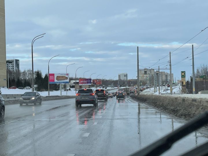 Профессор КФУ рассказал, надолго ли в Татарстан пришла январская весна с оттепелью и лужами