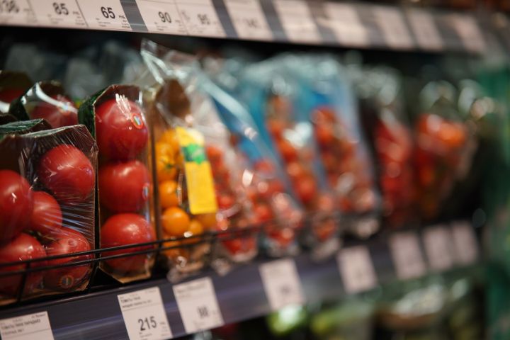 Татарстан вернулся в ТОП-5 регионов, где самый дешевый минимум продуктов