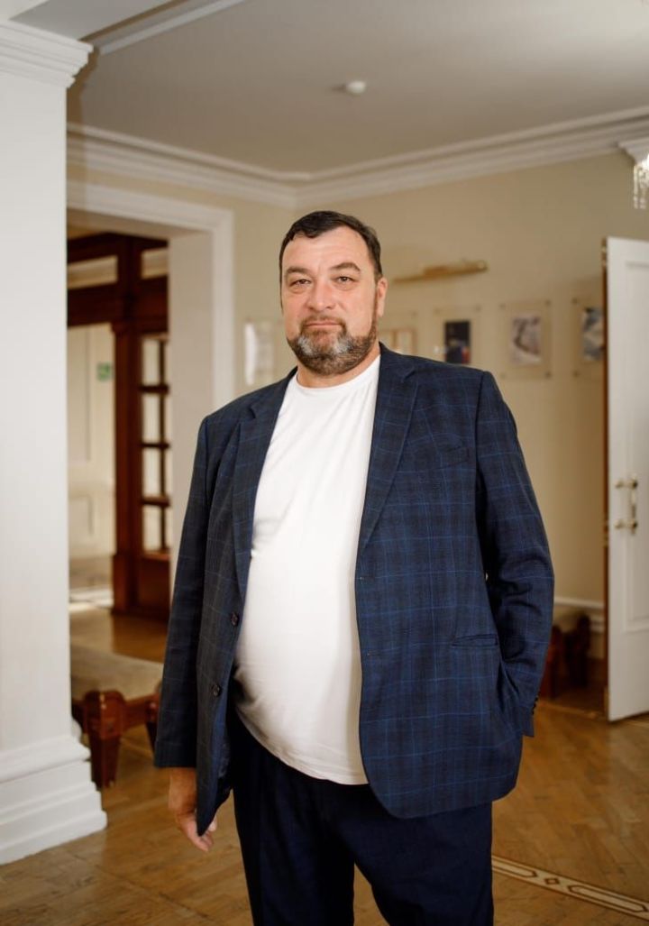 Драматург из Челнов рассказал об «интервью» самому богатому татарину Драматург из Челнов рассказал об «интервью» самому богатому татарину