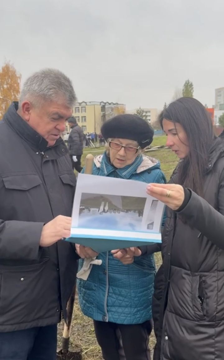 В Челнах заложили сквер имени Героя России Сергея Чебнева В Челнах заложили сквер имени Героя России Сергея Чебнева