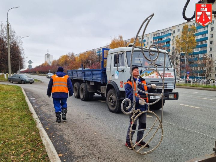 Светящийся герб и другие украшения появятся вдоль проспектов Челнов