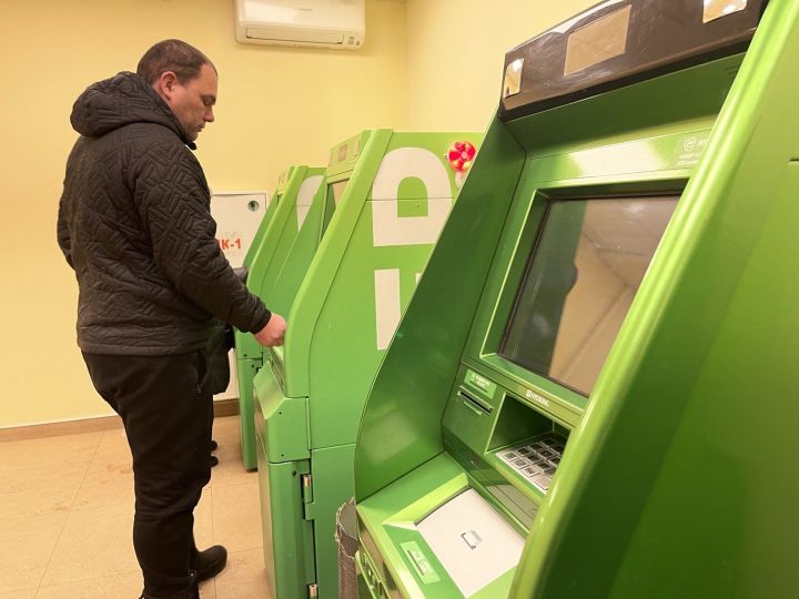 Лимит по «кредиткам» в Татарстане снизили на 16 тысяч рублей