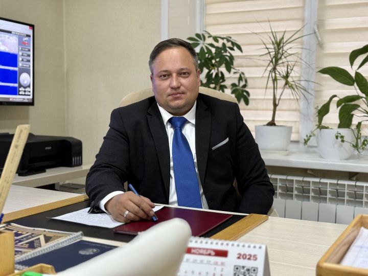 Артём Уткин: «Каток на Новый год на Азатлыке и тюльпаны к 8 Марта будут» Артём Уткин: «Каток на Новый год на Азатлыке и тюльпаны к 8 Марта будут»