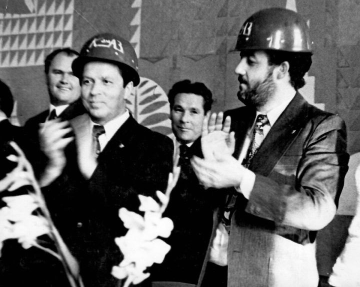 Как на «КАМАЗ» приехали лидер коммунистов Франции и первый секретарь ЦК ВЛКСМ