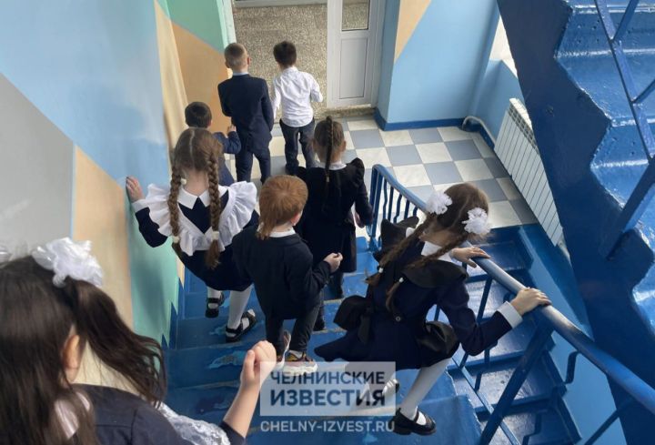 Девять школ Челнов получили «Знак качества» Рособрнадзора России