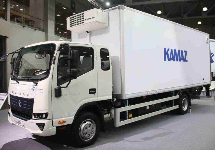 OZON купит у «КАМАЗа» около 500 грузовиков