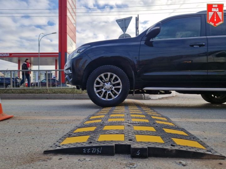 После ДТП с пострадавшими на 40 лет Победы устанавливают «неровности»