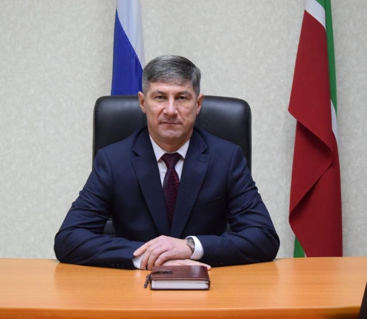 Руководителем исполкома Тукаевского района стал Линар Маняпов