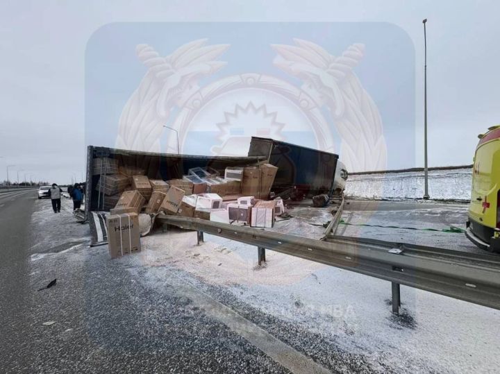 В Татарстане в ДТП с тремя автомобилями погиб человек