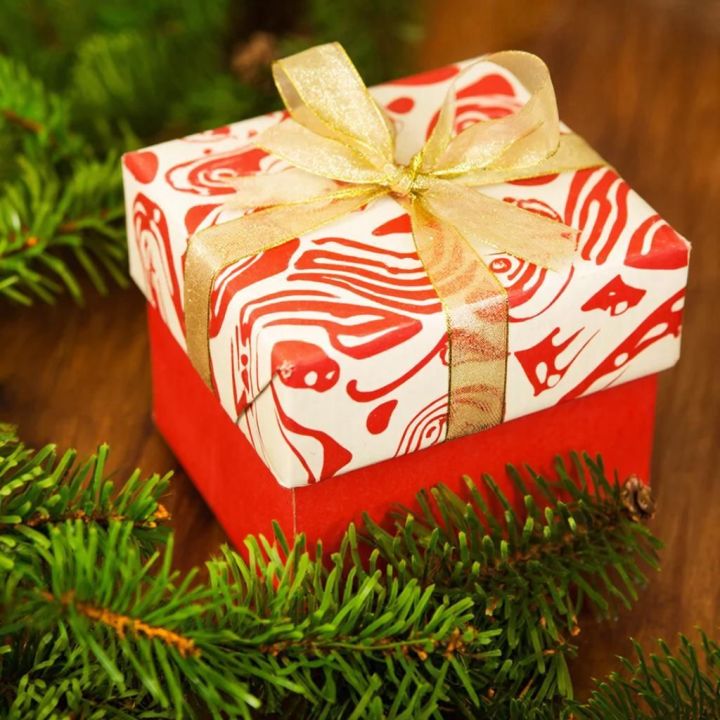 Мужчины в Челнах на Новый год хотят денег, а женщины – путешествий