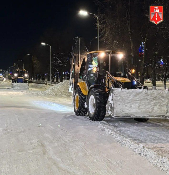 За вторник дорожники Челнов вывезли более 390 «КАМАЗов» снега