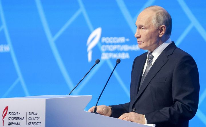 Сегодня Владимир Путин проведет итоговую пресс-конференцию и прямую линию