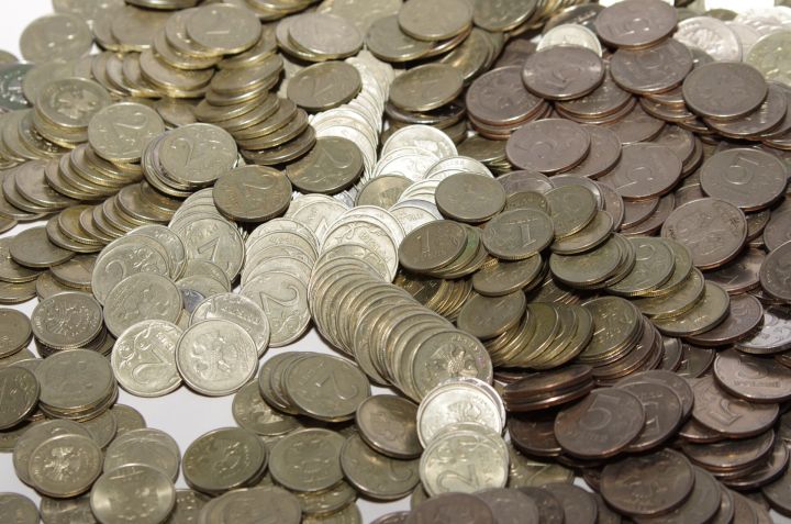 Экономия на чеканке: татарстанцы вернули в оборот монет на 5 млн рублей