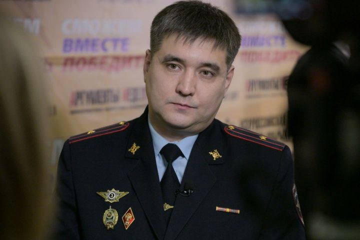 Первый в истории МВД: майор из Челнов получил премию «Сможем вместе»