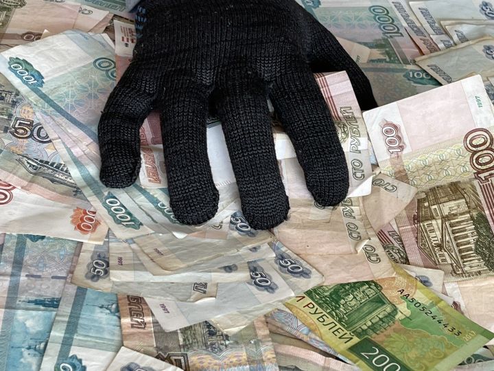 В Челнах молодой врач перевела 3,2 млн рублей на хранение мошенникам