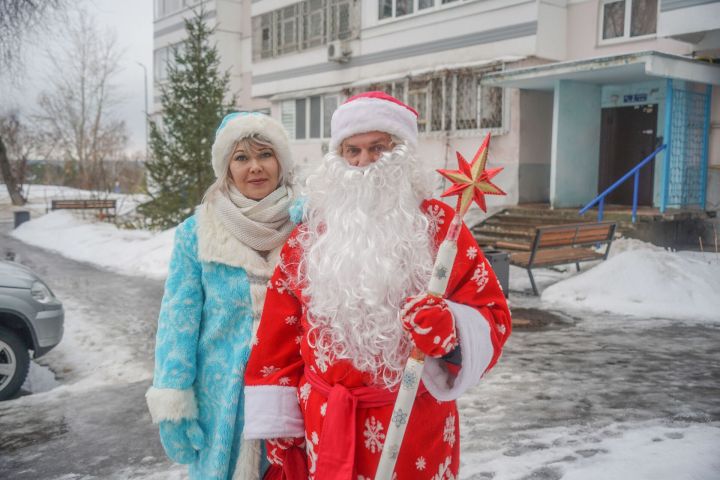 Дети Тукаевского района поговорят с Дедом Морозом по телефону