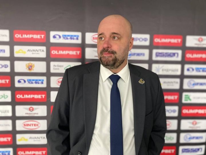 Тренер ХК «Челны» дал интервью болельщикам: о тактике игры и кадровых вызовах