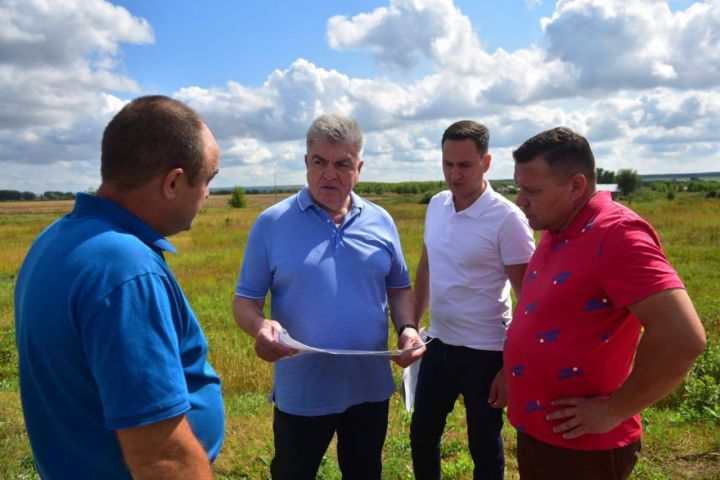 Почти половина многодетных семей Челнов получили землю