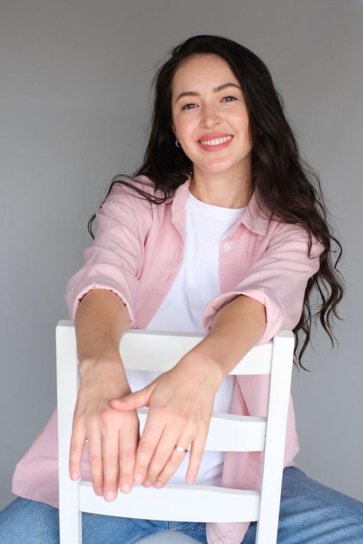 Певица из Челнов готовит новогоднего гуся в Америке