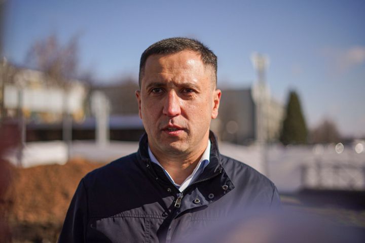 «Сбросил 30 кг, горит на работе»: Салахова вновь выбрали сити-менеджером Челнов