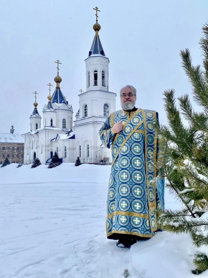 Протодиакон объяснил, как правильно и перед кем извиняться в Прощеное воскресенье