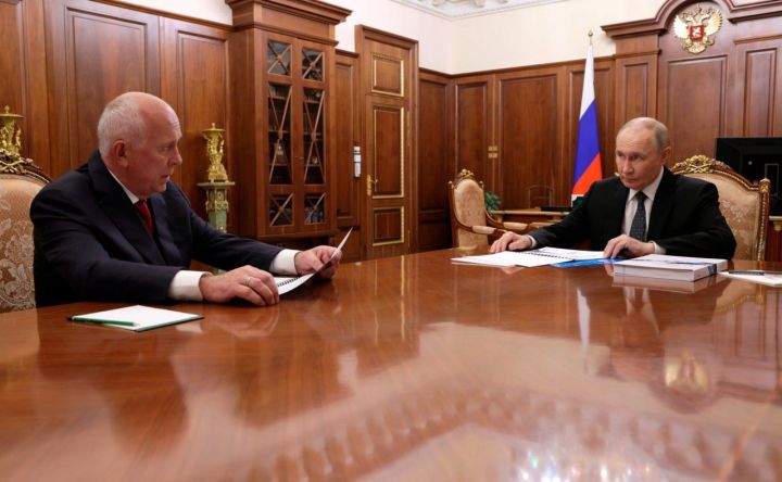 Владимиру Путину рассказали о новой разработке «КАМАЗа» Владимиру Путину рассказали о новой разработке «КАМАЗа»