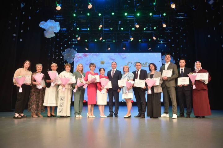 В Набережных Челнах назвали лучших врачей и медсестер В Набережных Челнах назвали лучших врачей и медсестер