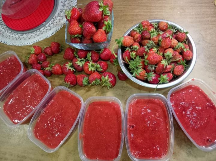 Как заготовить клубнику на зиму: простой, но вкусный рецепт Как заготовить клубнику на зиму: простой, но вкусный рецепт