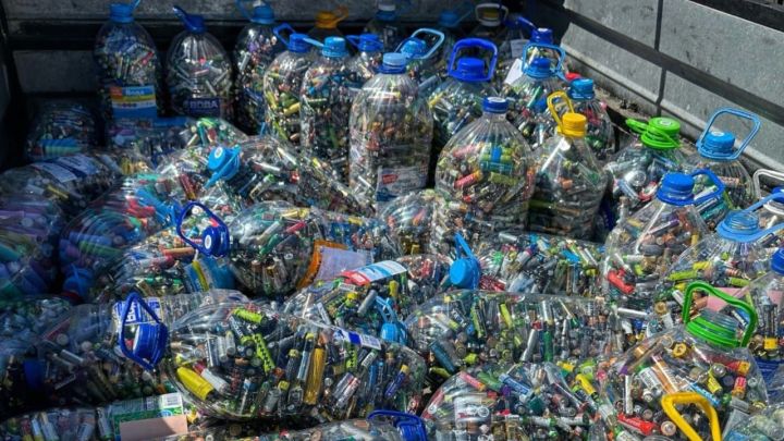 В Набережных Челнах дети собрали 10 тонн батареек