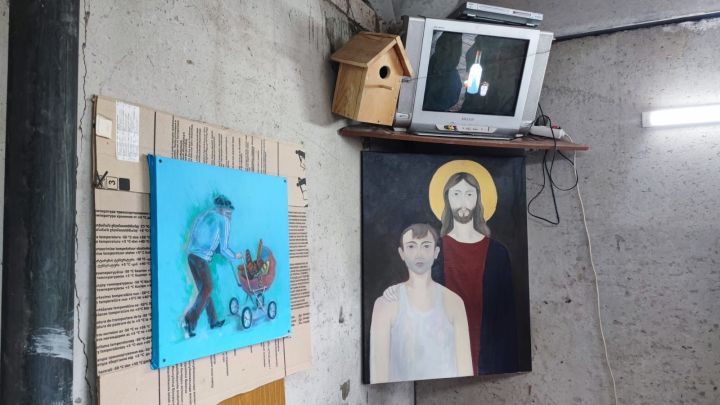 Гаражная культура в Челнах: группа «Улица Джесси» и выставка «Область Бати»