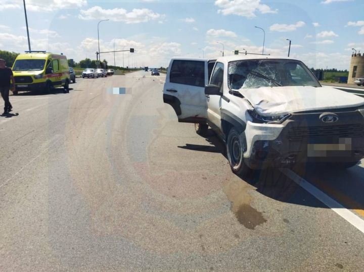 Возле Набережных Челнов насмерть сбили пешехода Возле Набережных Челнов насмерть сбили пешехода