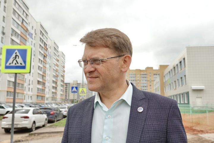 Начальник управления образования Рустем Хузин ушел в отставку Начальник управления образования Рустем Хузин ушел в отставку
