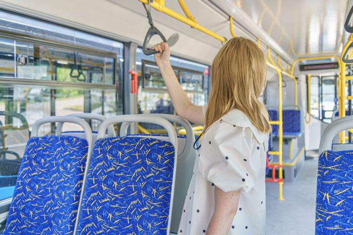 «Вторая обувь и варежки»: что забывают жители Челнов в общественном транспорте?