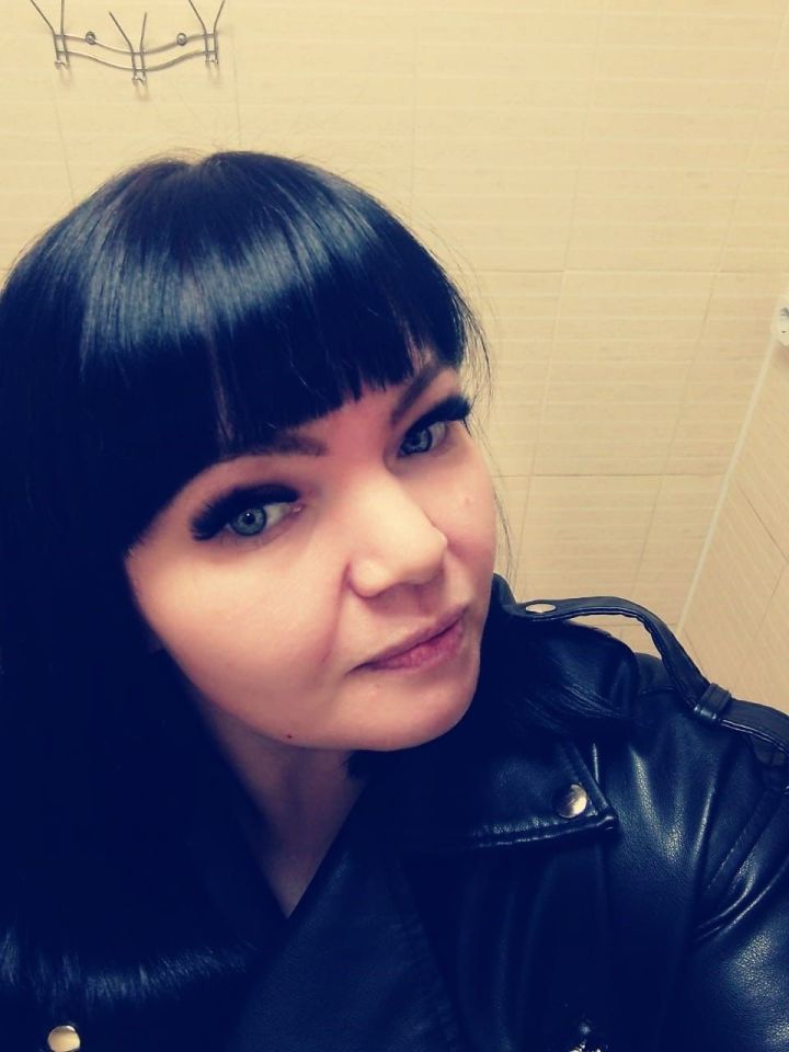 Пережила инсульт и насилие: челнинка с тремя детьми ждала счастья 15 лет Пережила инсульт и насилие: челнинка с тремя детьми ждала счастья 15 лет