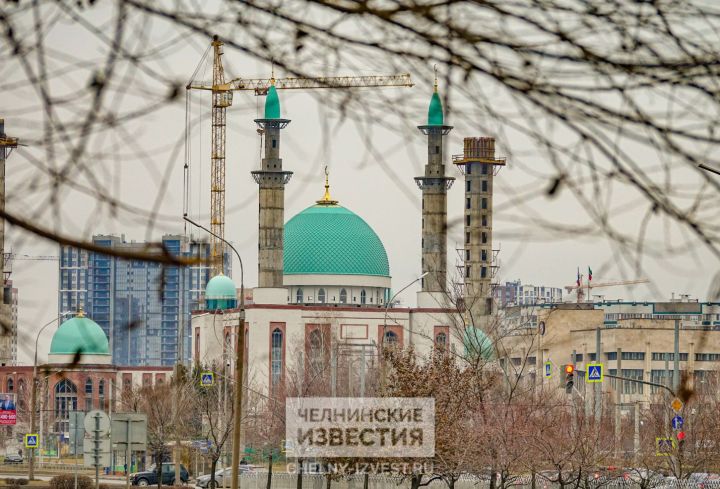 В Челнах поменяют движение из-за строительства теплотрассы к мечети «Джамиг» В Челнах поменяют движение из-за строительства теплотрассы к мечети «Джамиг»