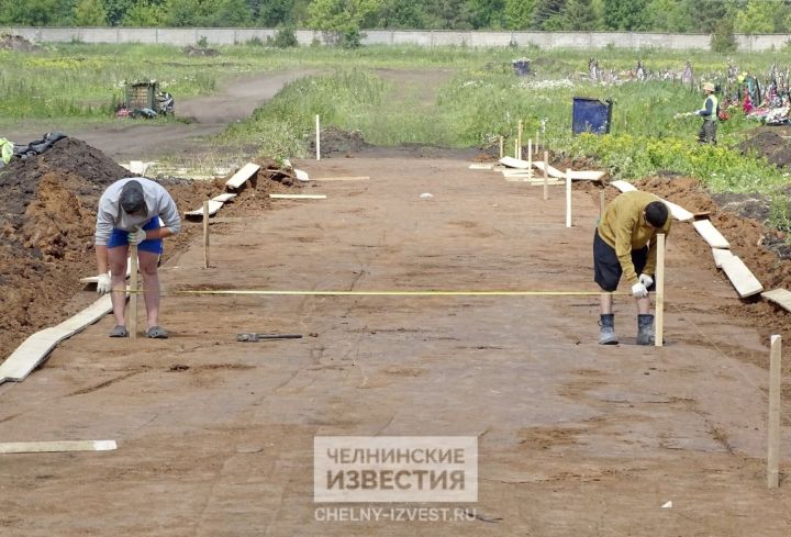 Стало известно, когда на «Восточном» кладбище появится асфальтированная дорога