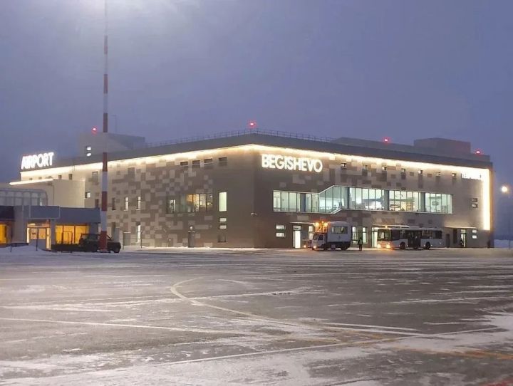 Снегопады в Москве заставили авиапассажиров Татарстана пересаживаться на поезда