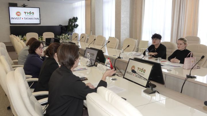 Китайцы проявили интерес к производству лифтов в Татарстане