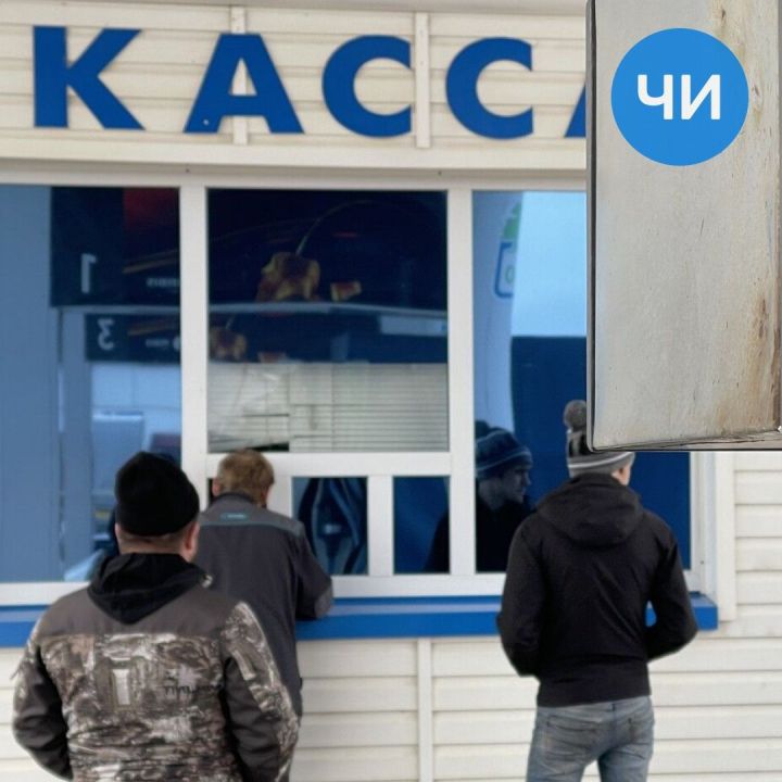 Цена воды на АЗС может превышать магазинную до 500%