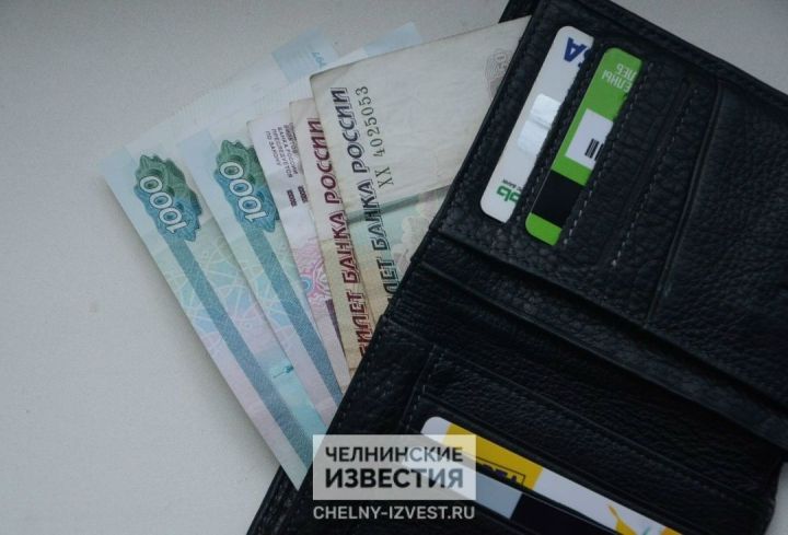 Директор кранового завода в Челнах задержал зарплату на 22 млн рублей