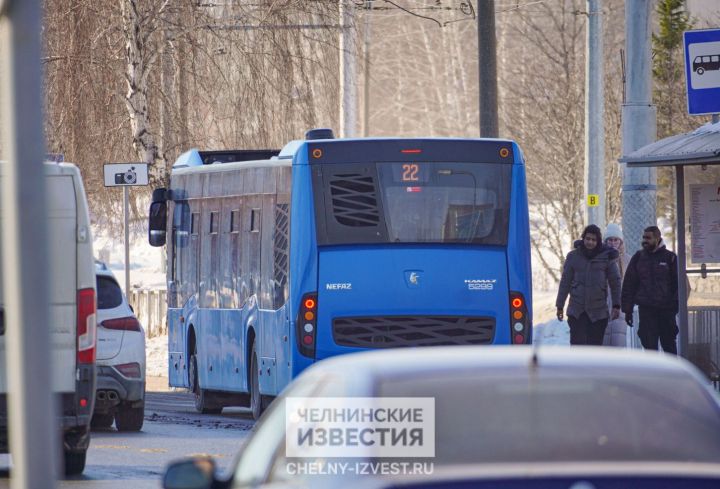 Из-за обильных снегопадов челнинцев просят чаще пользоваться трамваями