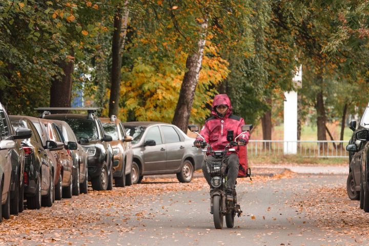 В Татарстане раскрыли размер оплаты курьеров за смену