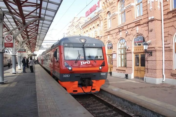 В ноябре изменится курсирование пригородных поездов на ряде направлений