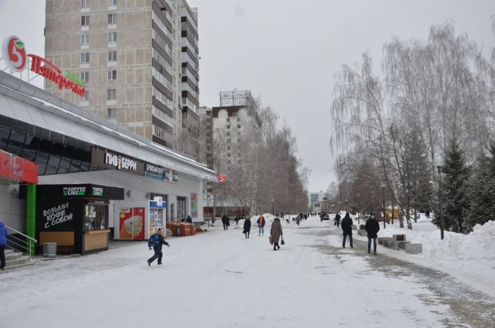 Порывы до 20 м/с и гололёд: непростая суббота ждёт татарстанцев