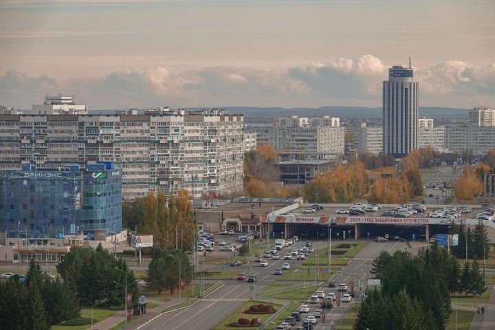 Почему Яшьлек, а не Комсомольский: история названий проспектов Челнов