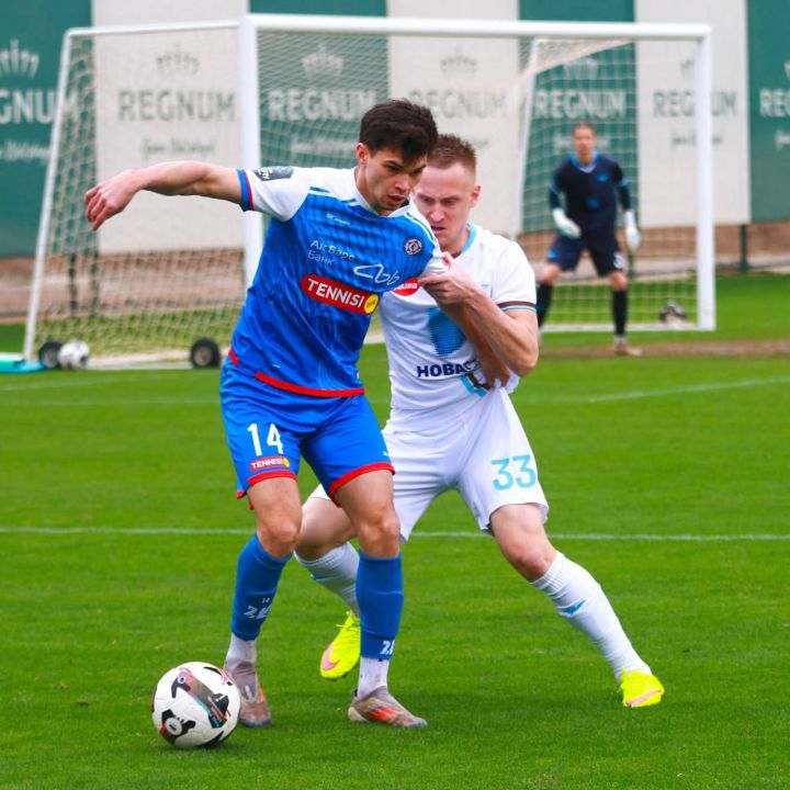 ФК «КАМАЗ» разгромно обыграл «Челябинск» в Турции