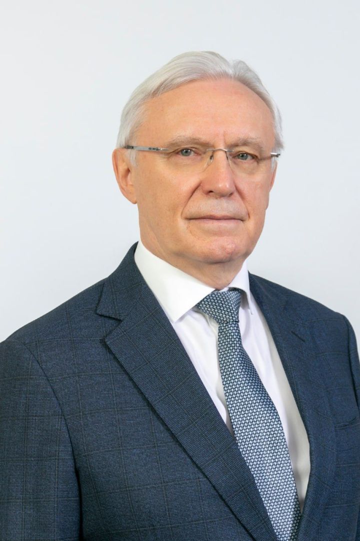 Сергей Когогин поздравил заводчан с 50-летием первого грузовика КАМАЗ