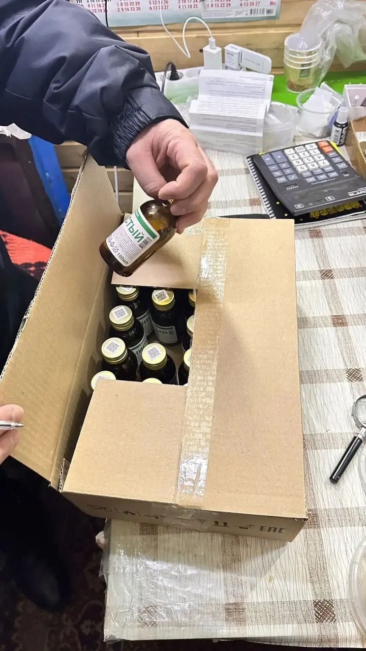 В Челнах в одном из магазинов изъяли 40 «фанфуриков»